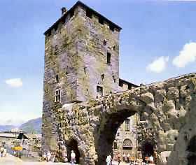 obr.3 - Porta Praetoria