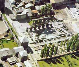 obr.4 - Teatro Romano